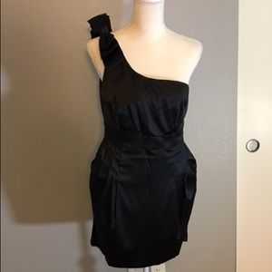 Minuet One Shoulder Dress with S Bow Detail.